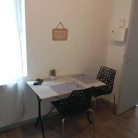 Le Paradis De L'isle Apartment *
